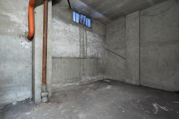 Basement Wall Construction in Des Moines
