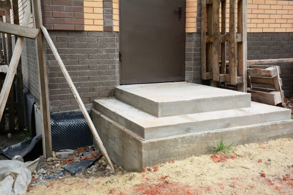 Cement Steps Construction in Des Moines