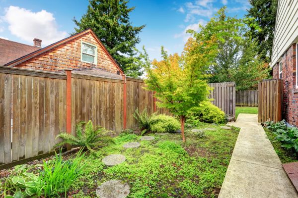 Backyard Walkway Construction in Des Moines