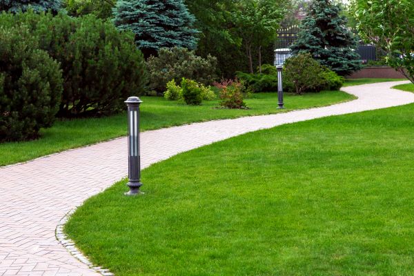 Backyard Sidewalk Installation in Des Moines